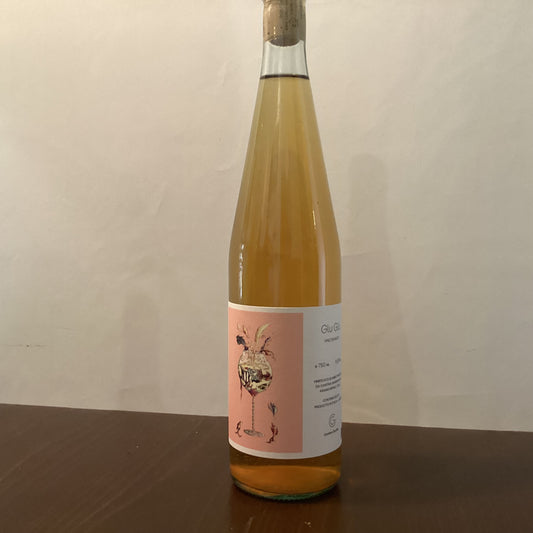 Cantina Giardino　Glu Glu 2023